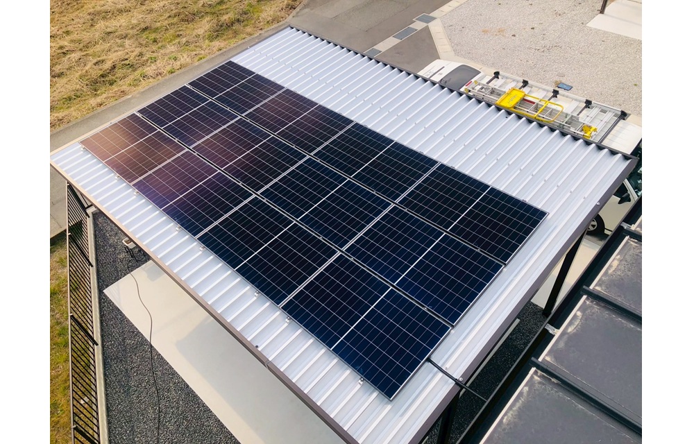 ソーラーカーポート